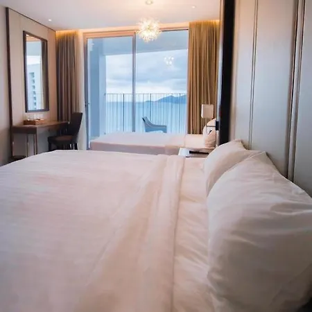 Best View Panorama Condotel Managed By Mlb Nha Trang Exterior photo